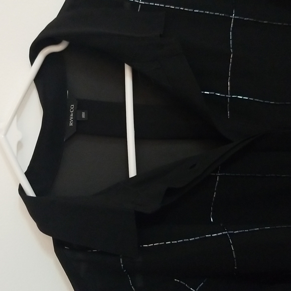 Sheer black blouse with beading RW&CO size Medium - Picture 3 of 6